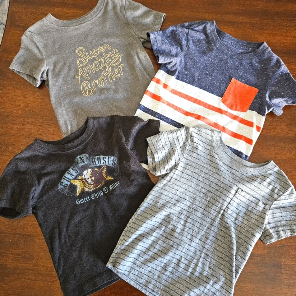 4 Pack 2T T Shirts Cat & Jack/ Guns N' Roses
